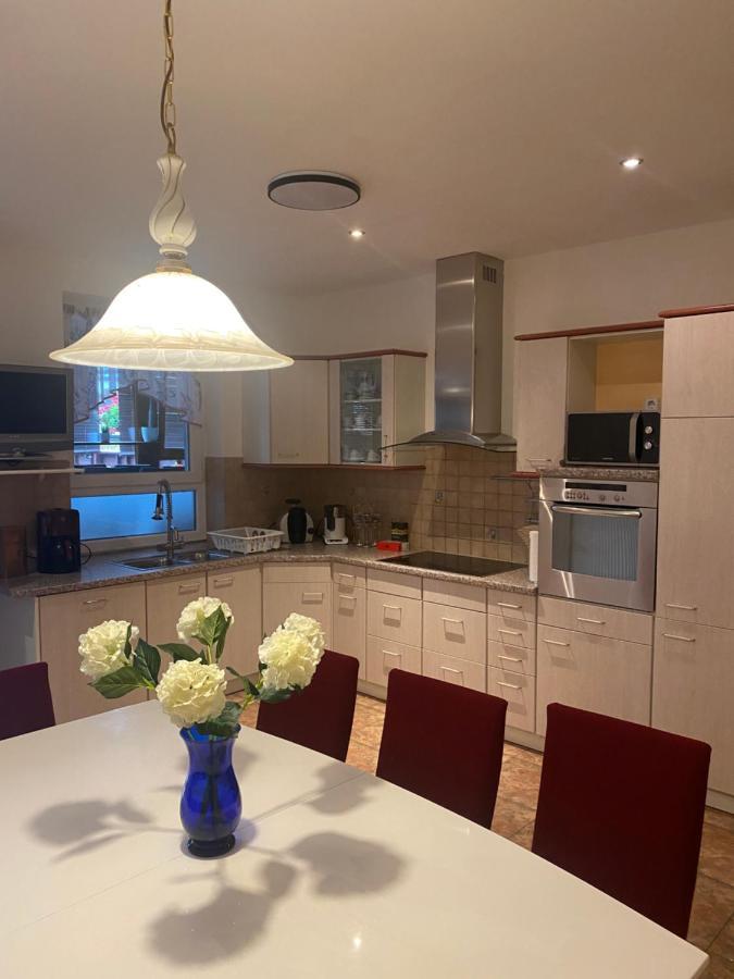 Ferienwohnung Mit Terrasse Ауэ Экстерьер фото